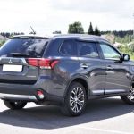 Продам автомобиль MITSUBISHI OUTLANDER 2015 г.в.